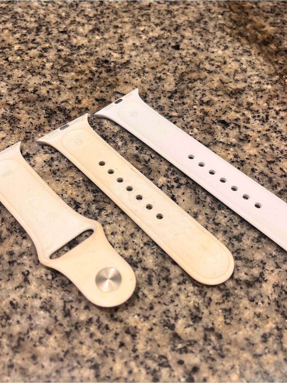 Apple Watch Silicone Sport Bands in White - Picture 2 of 3